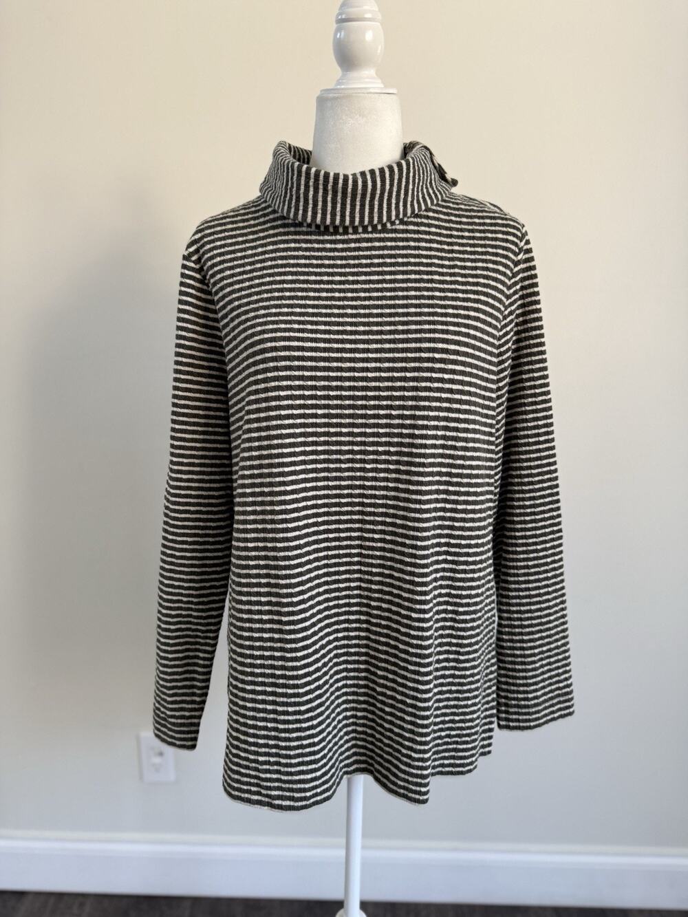 Talbots Women’s Turtleneck Striped Green Beige Slit LS Knit Pullover Top Sz XL